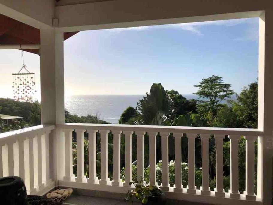 Hilltop South - Villa Bougainville Takamaka Bagian luar foto