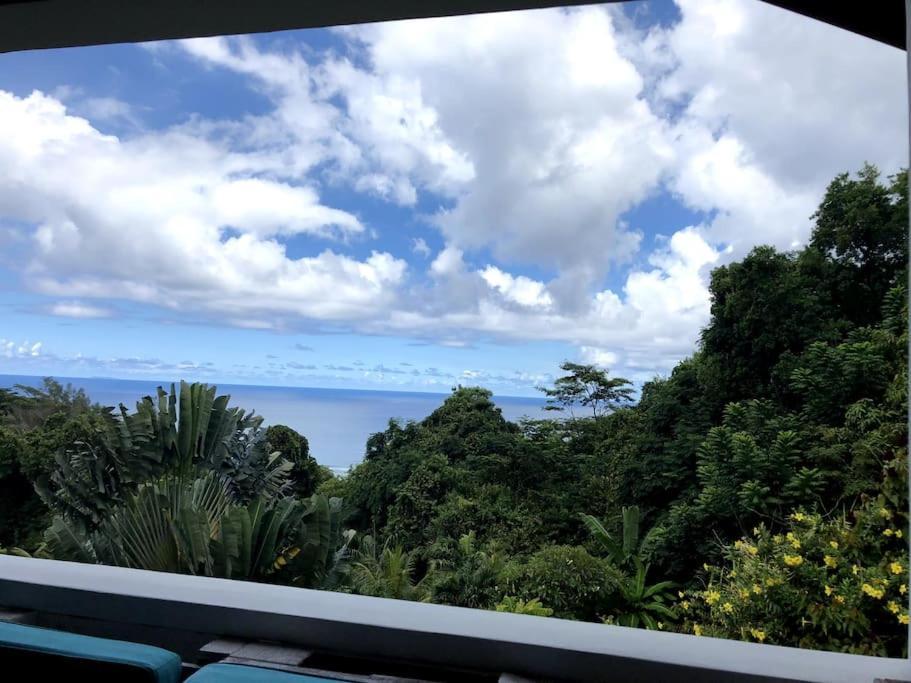 Hilltop South - Villa Bougainville Takamaka Bagian luar foto